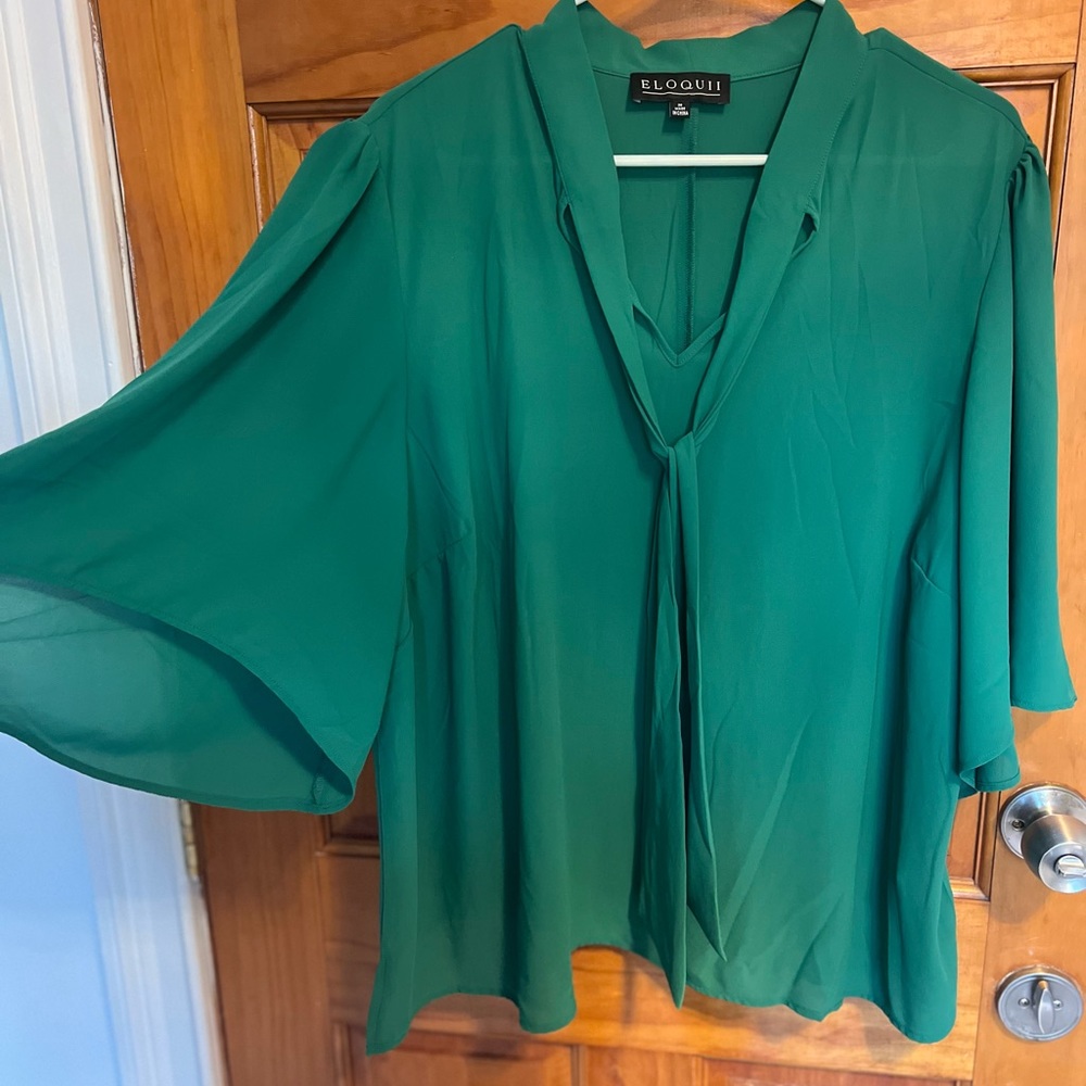 ELOQUII flutter sleeve bow tie blouse - Picture 3 of 6